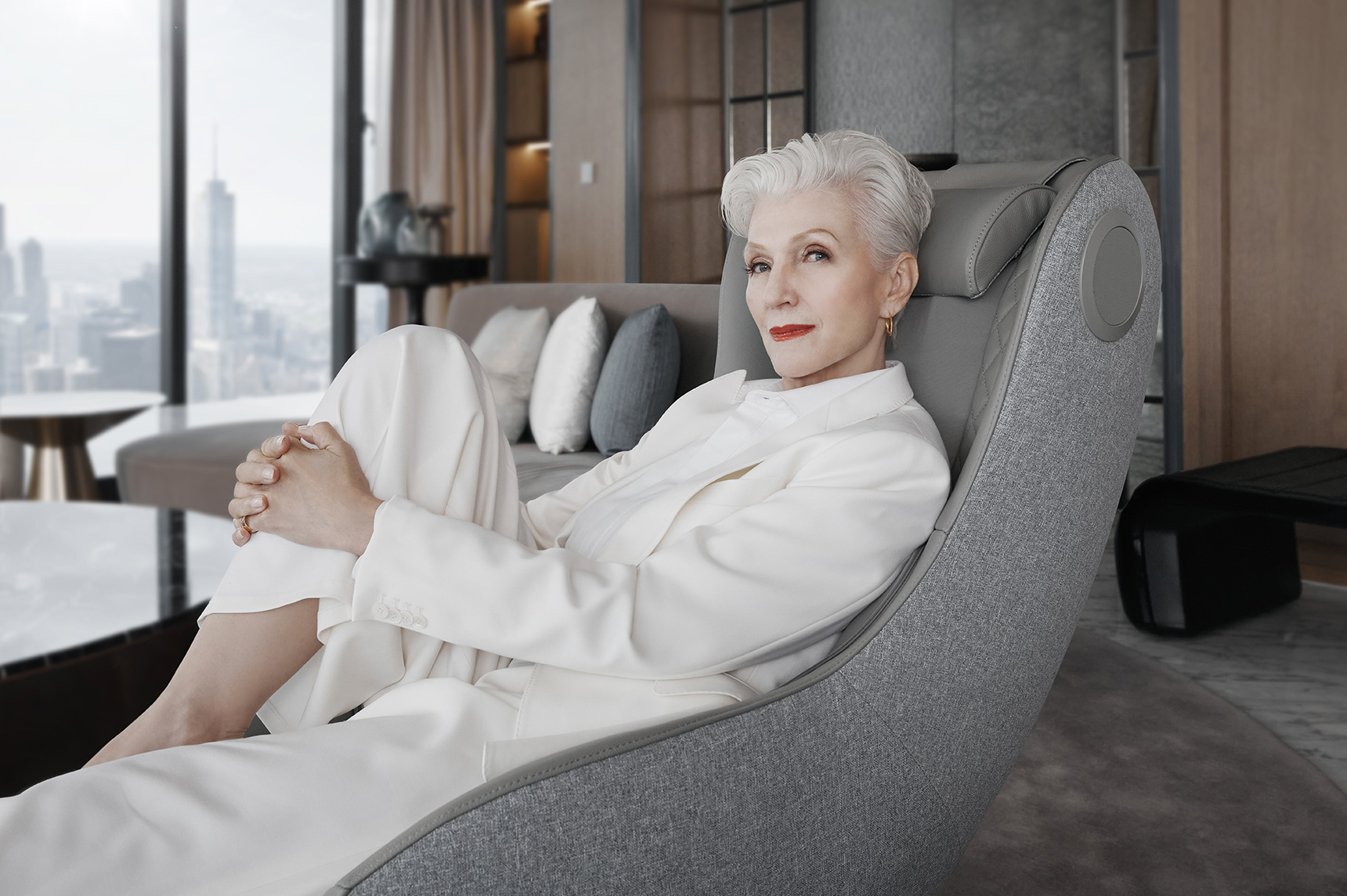 세라젬 글로벌 앰배서더 MAYE MUSK 큰 사진03